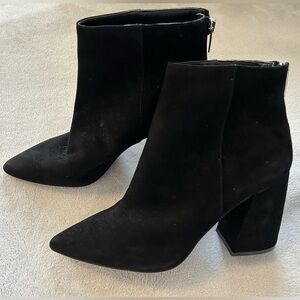 Vince Camuto Genuine Suede Leather Ankle Boots Size 9